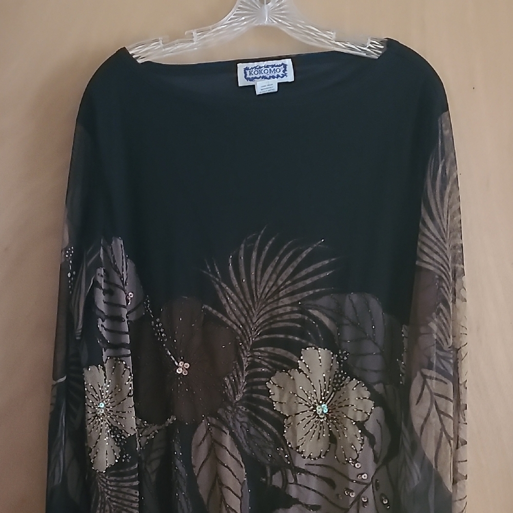 Elegant Black Floral Blouse by